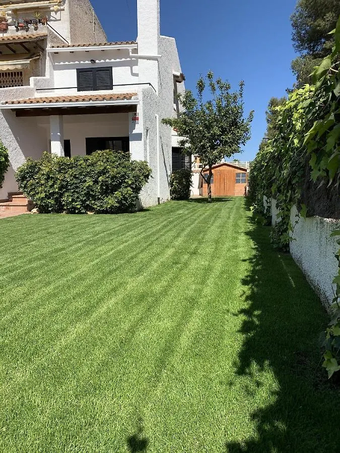 Holiday home Stylish Beach House 600M To Sea Cubelles