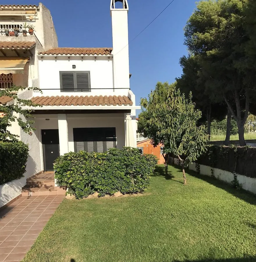 Stylish Beach House 600M To Sea Cubelles Holiday home